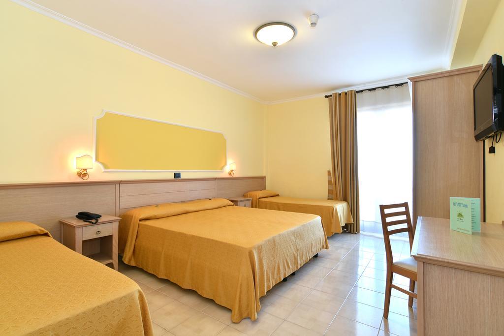 Hotel Il Nido Sorrento Room photo